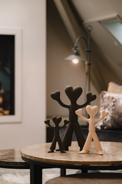 Saint of Love Terra Black 25cm