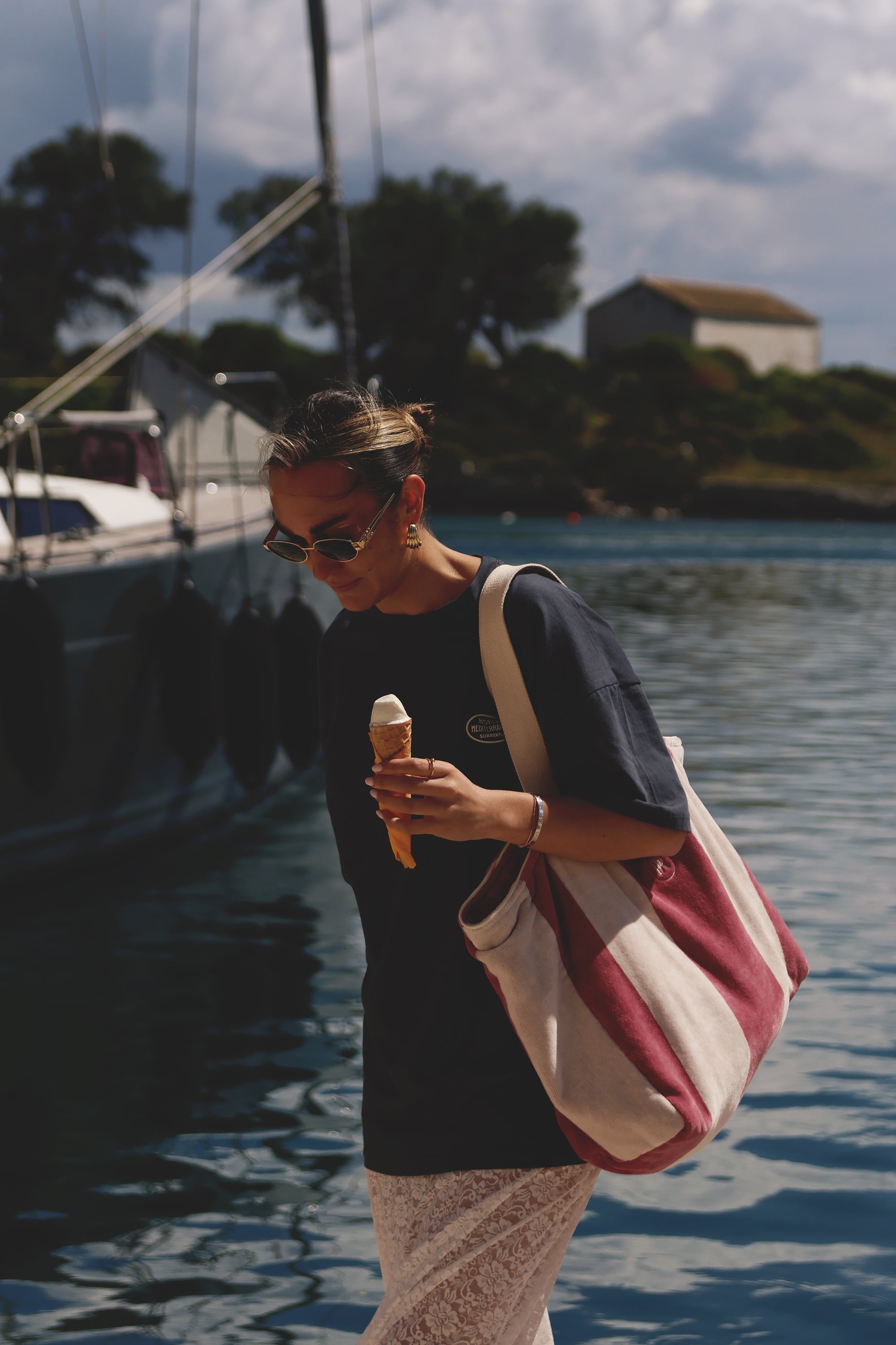 Place Reservee Bag Lychee
